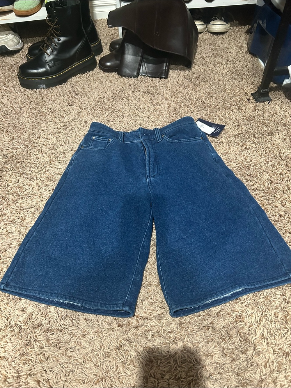 Gap Wide-Leg Jean Shorts in Deep Blue — Casual Denim Cut